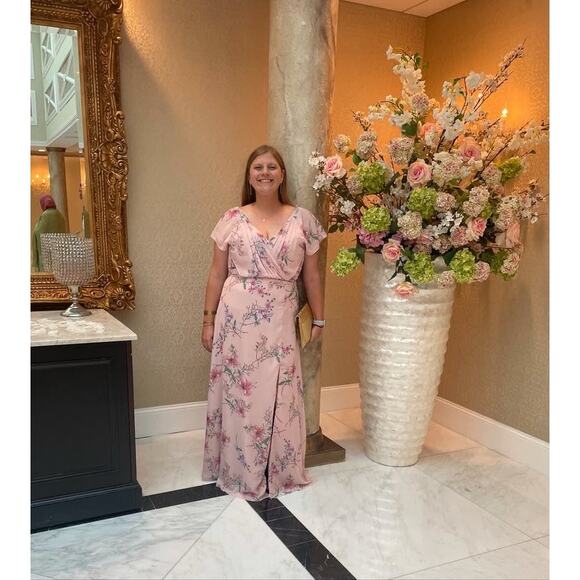 MONIQUE LHUILLIER Pink Floral Crepe Short Sleeve Floral Gwen Gown Size 6 - Picture 14 of 14